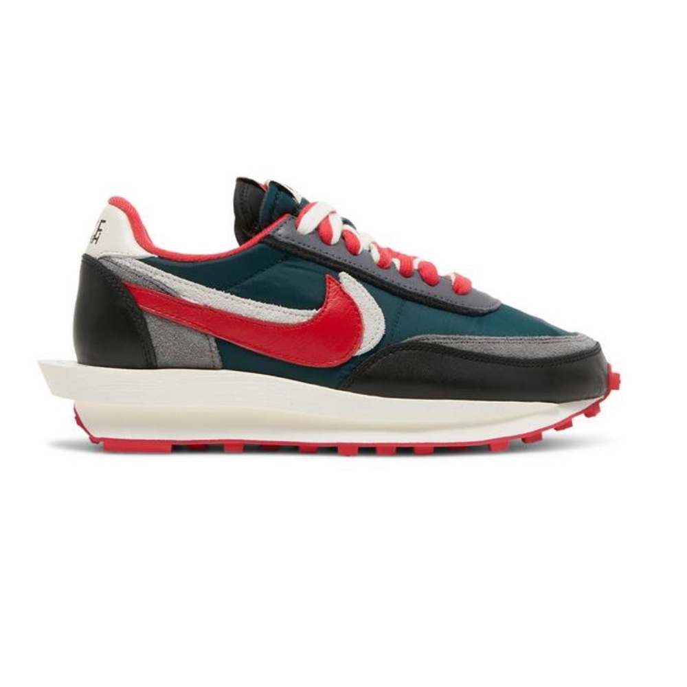 Nike waffle sacai sneakers
